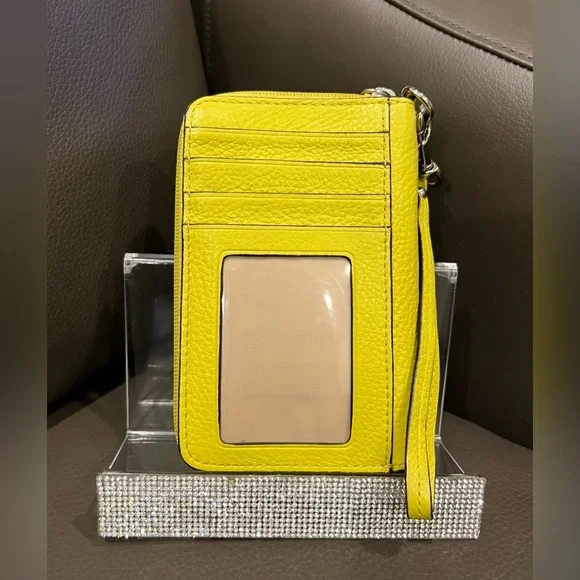 ❌SOLD❌Coach Campbell Leather Wallet Wristlet Case Phone Holder - Picture 2 of 7